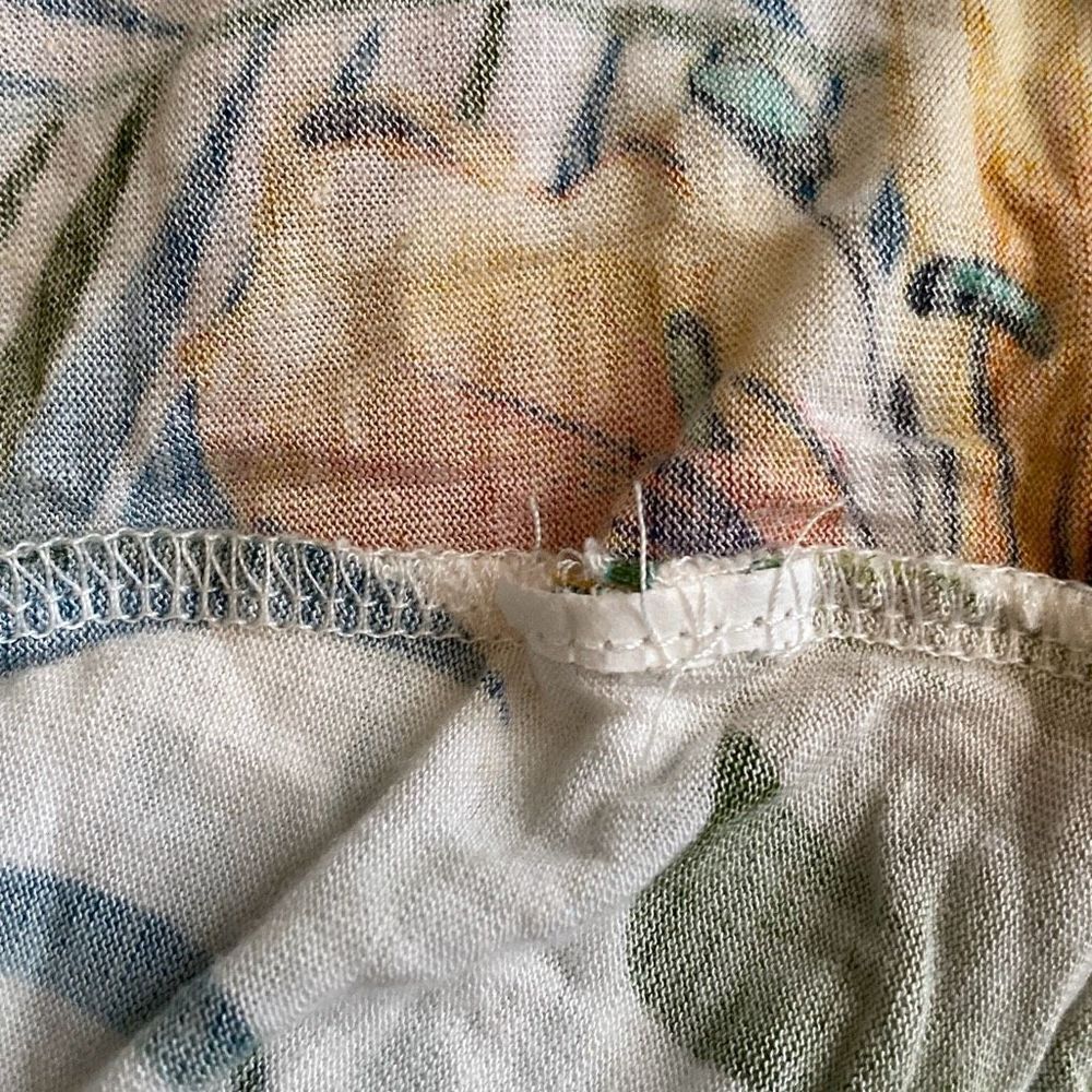 Entro Blouse - Picture 8 of 8